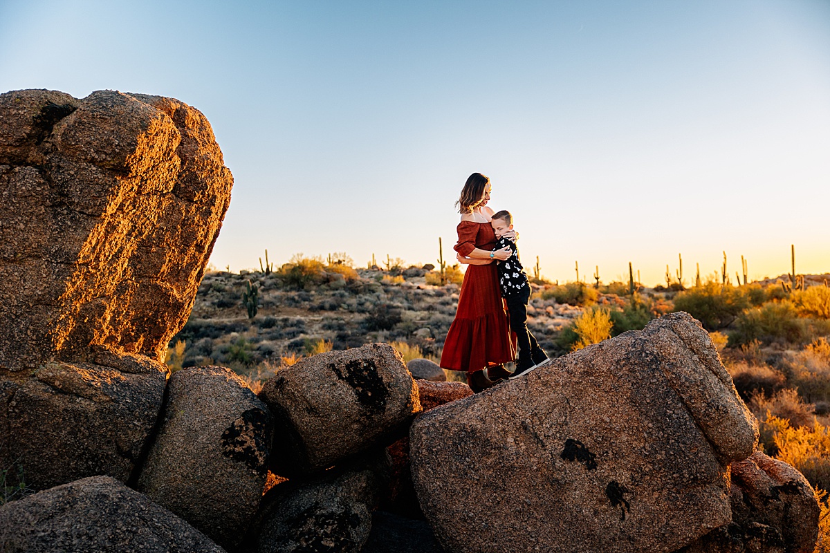 Include your Dog in Family Pictures | Everything you need to know