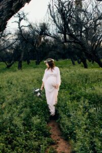 Celebrating The Journey To Motherhood with Maternity Pictures