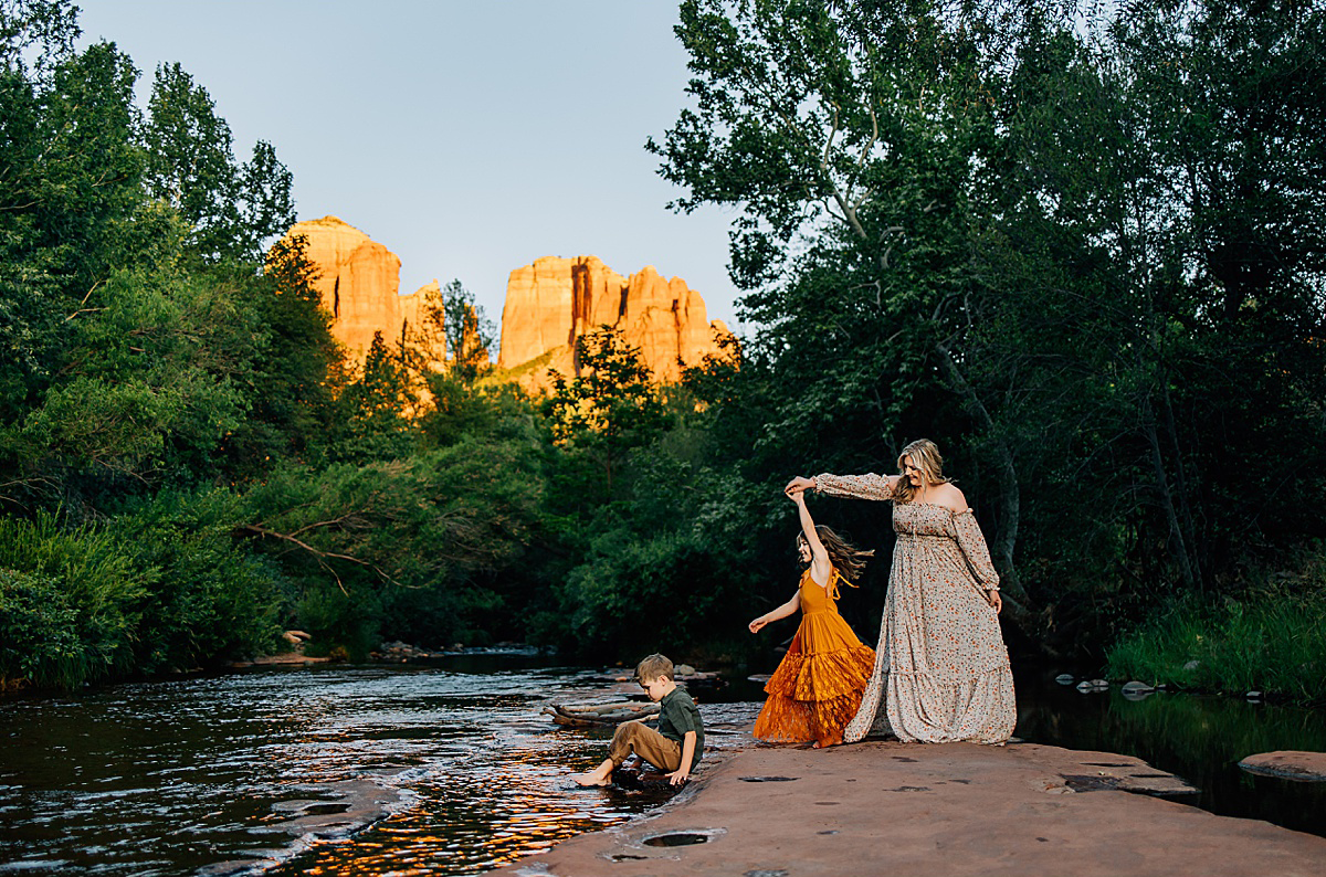 Oak Creek Sedona Family Photographer | Family Session at Crescent Moon Ranch
